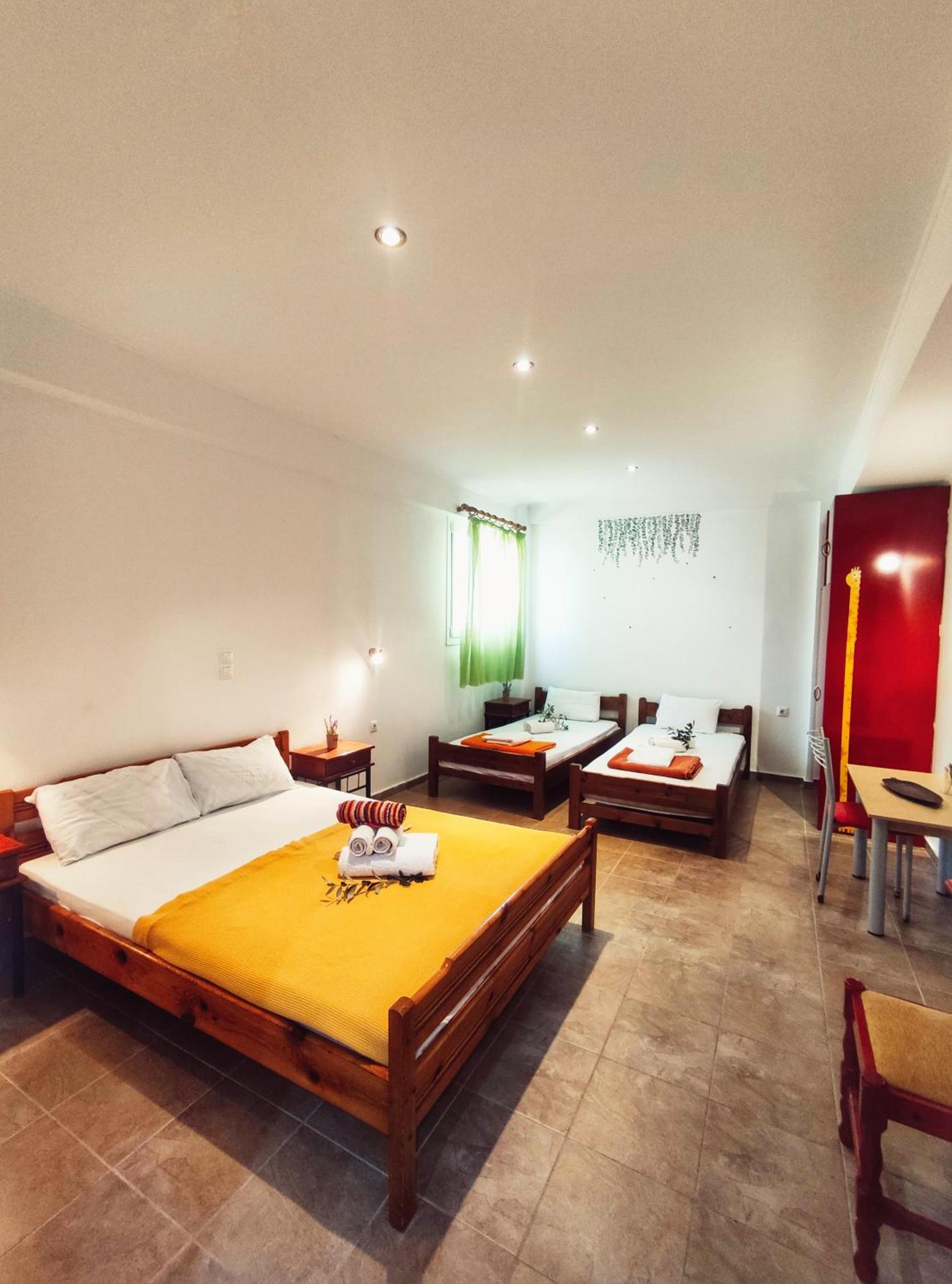 Rena'S Rooms Μελίντα Melinta Camera foto