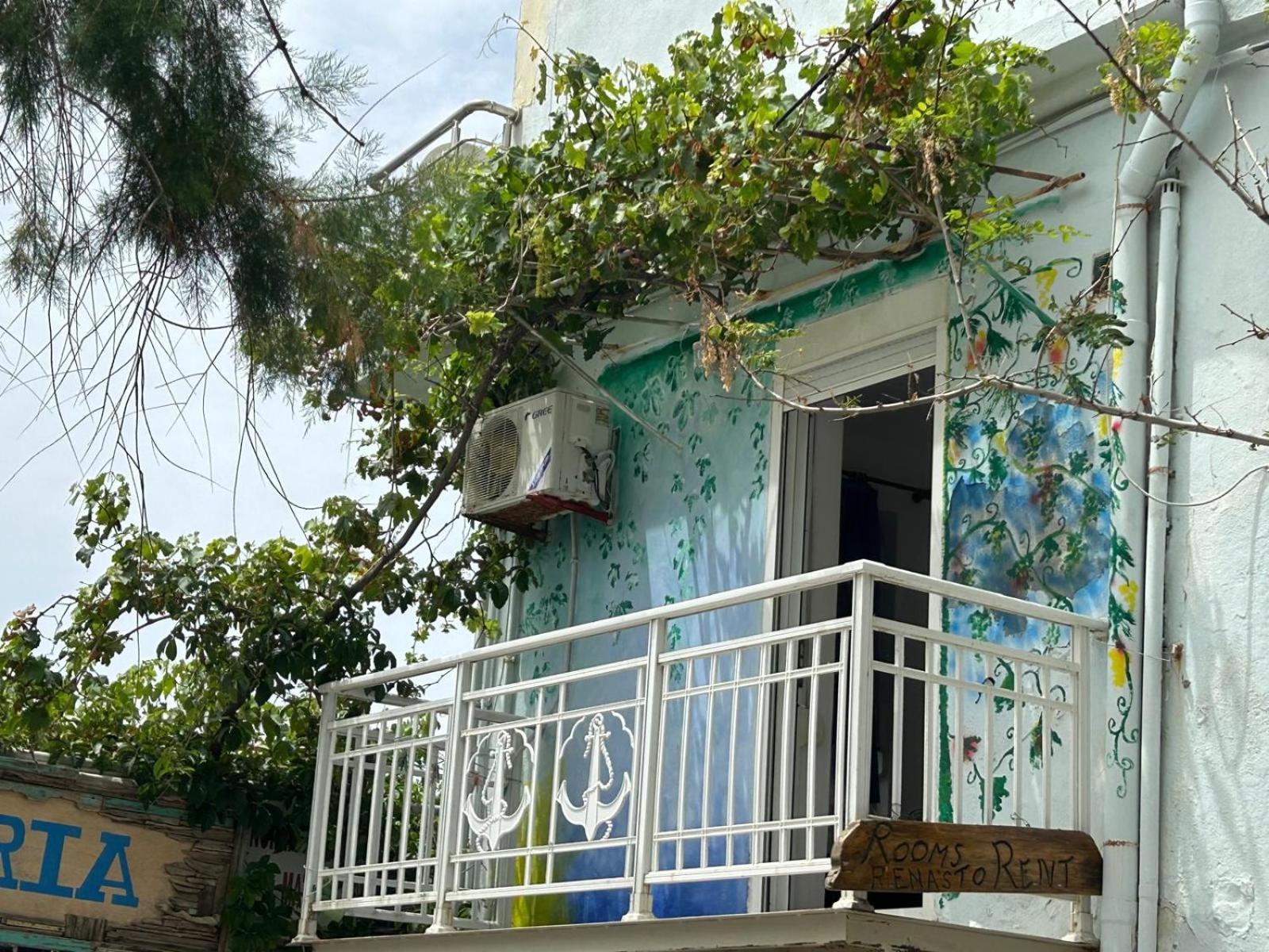 Rena'S Rooms Μελίντα Melinta Esterno foto